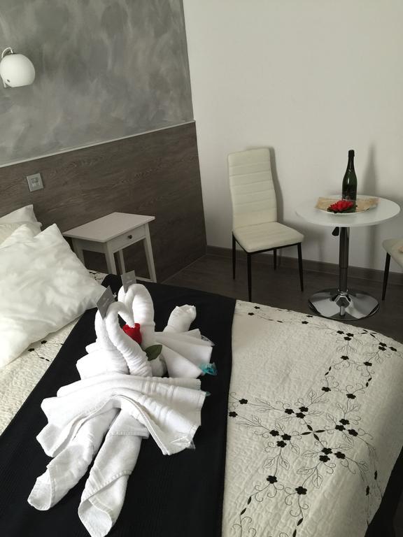 Hostal Meyra مدريد المظهر الخارجي الصورة