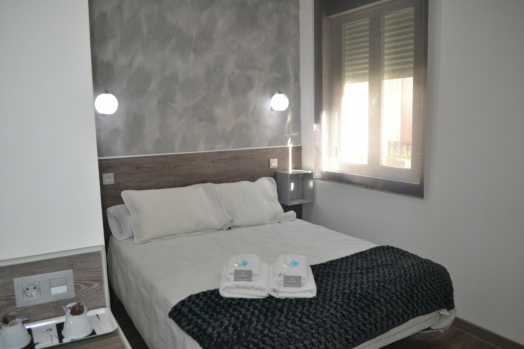 Hostal Meyra مدريد المظهر الخارجي الصورة