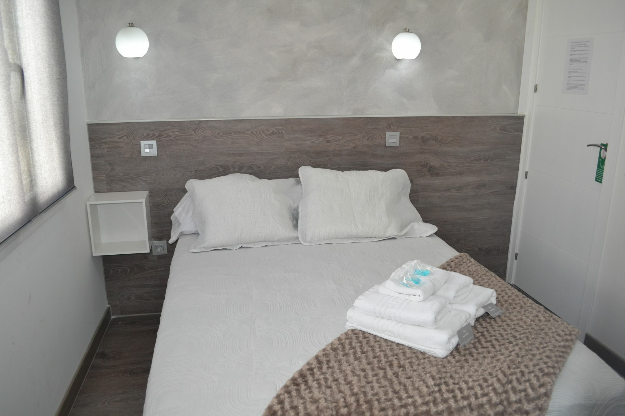 Hostal Meyra مدريد المظهر الخارجي الصورة